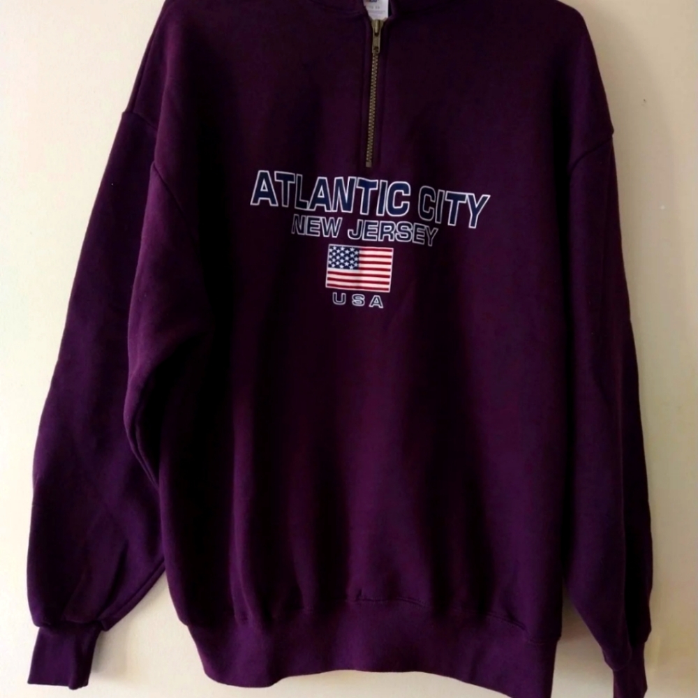 Atlantic City New Jersey USA sweater